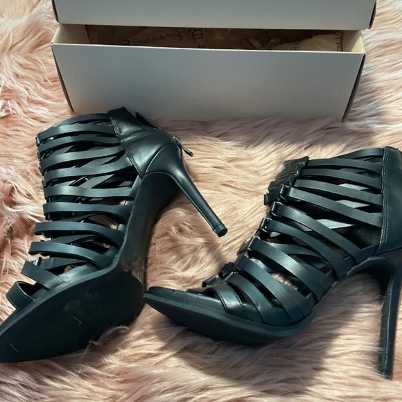 BCBGeneration - Picture 2 of 3